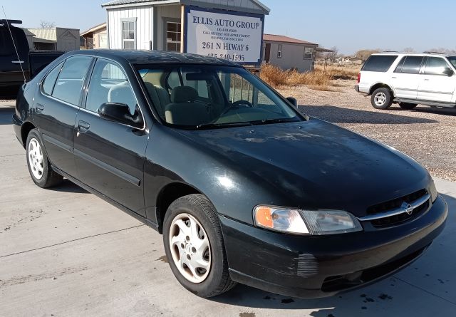 99 ALTIMA GXE (16).jpg